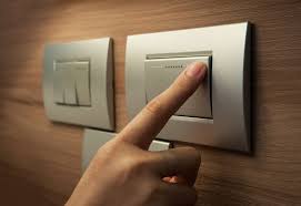 Tomadas e interruptores para instalações elétricas